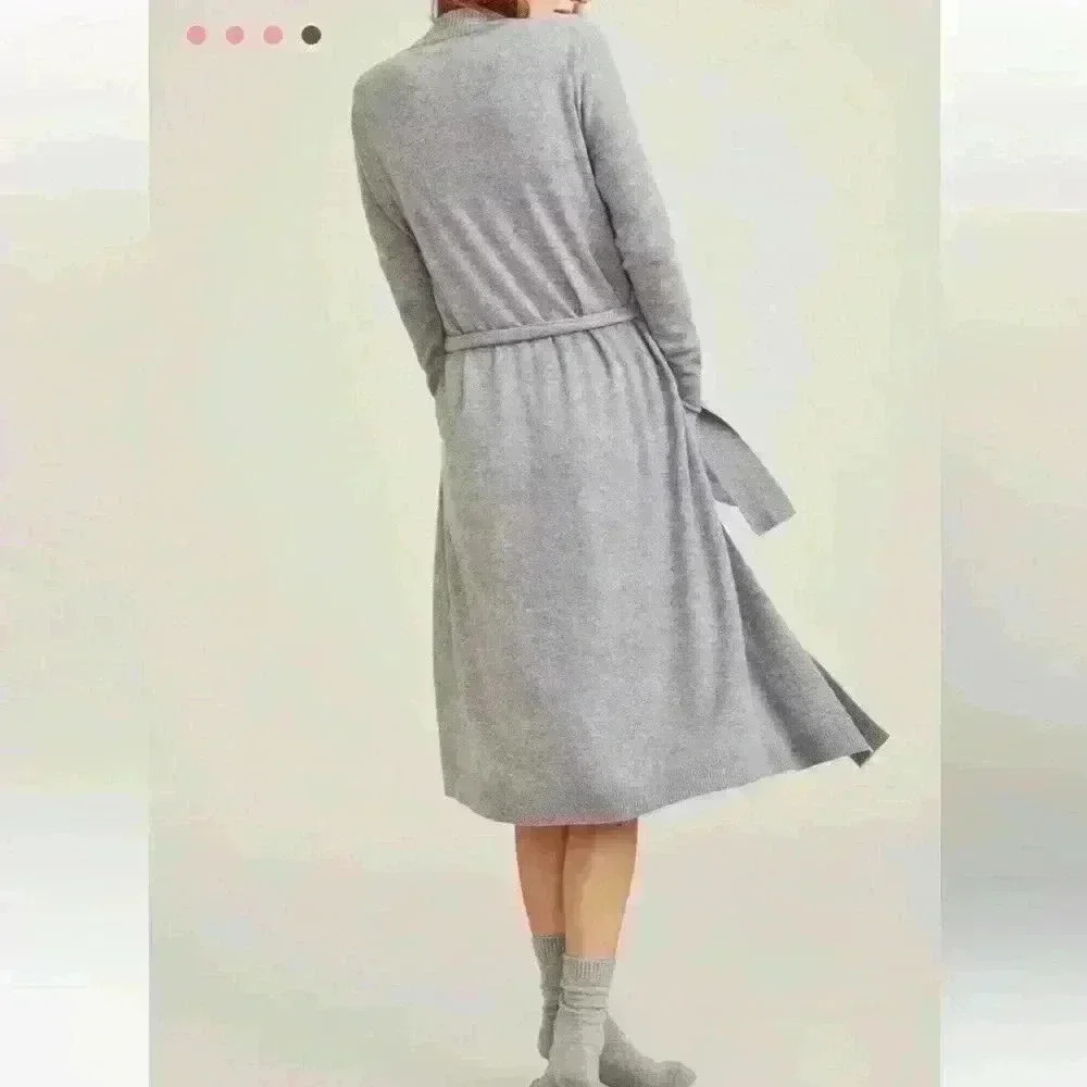 Hatch The Cashmere Robe - Picture 4 of 7